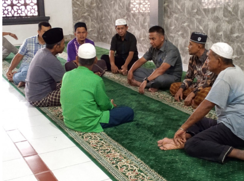 Jelang Kedatangan Kapolda,  Bupati Kampar Kunjungi Masjid Baiturrahman di Kampung Godang