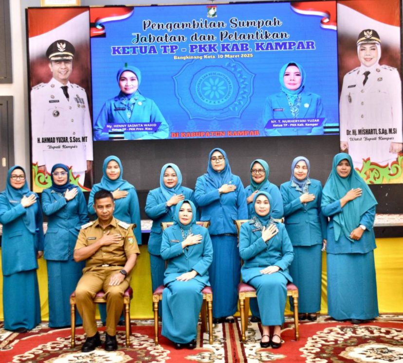 Ketua TP PKK Riau Lantik  Tengku Nurheryani Ahmad Yuzar sebagai Ketua TP PKK dan Ketua Pembina Posyandu Kabupaten Kampar