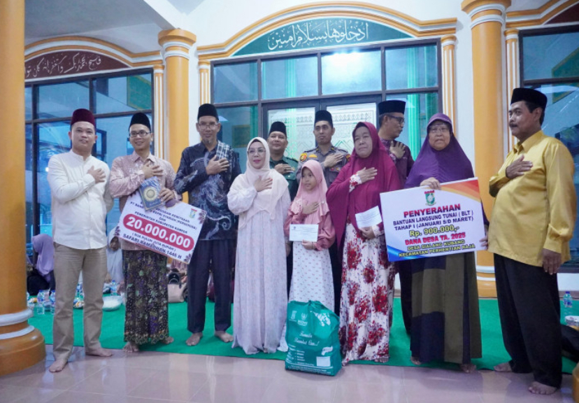 Wabup Misharti Pimpin Kegiatan Safari Ramadan di Desa Sialang Kubang