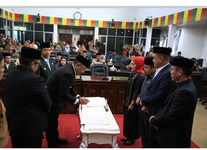 DPRD Rohul Gelar Sertijab, Sambut Bupati Baru dengan Harapan Baru