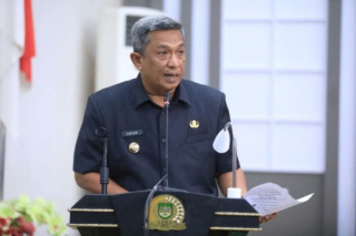 Bersama Bupati, DPRD ROHUL Gelar Rapat Paripurna Pandangan Umum Fraksi Terhadap Ranperda BPR