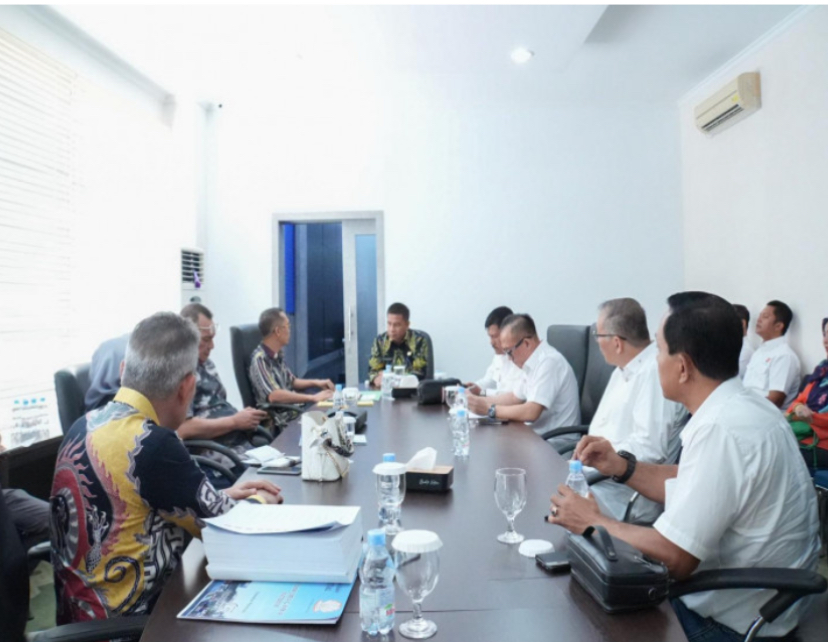 Audiensi dengan Pengusaha, Bupati Kampar Akan Permudah Urusan Periziinan