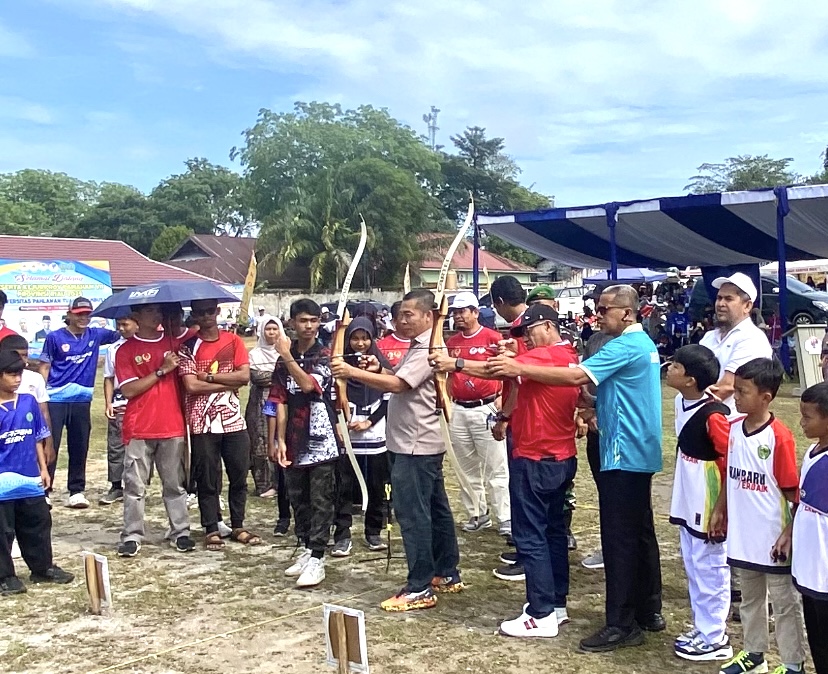 Ketua KONI Riau Buka Kejurprov VII Panahan Riau di Kampus Universitas Pahlawan