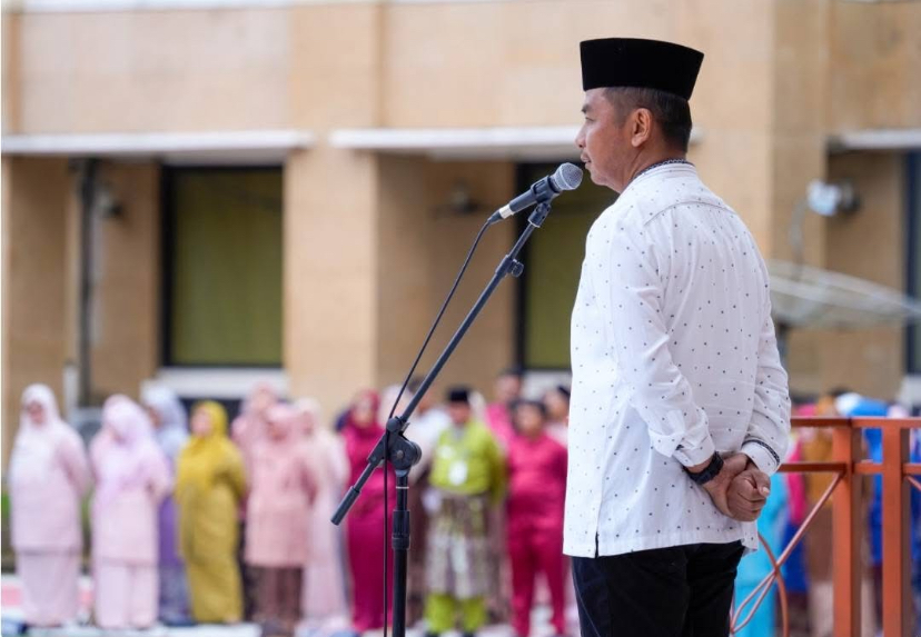 Awal Tahun 2026, Bupati Kampar Ahmad Yuzar Pimpin Apel Gabungan