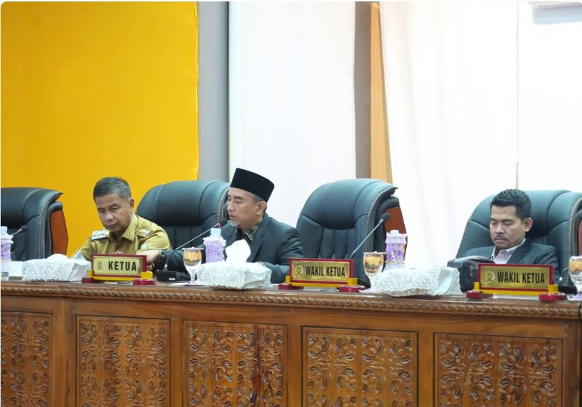 DPRD Sahkan Perda TJSLBU Serta Pajak Daerah dan Retribusi Daerah