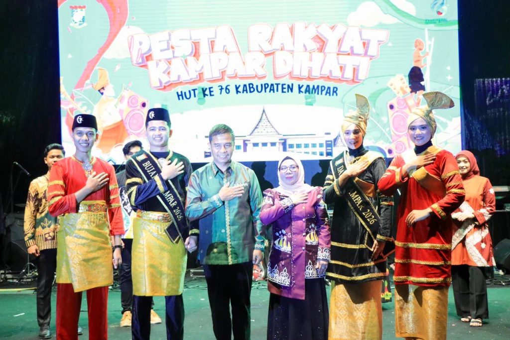 Pesta Rakyat Kampar Dihati Dibuka Bupati dan Wakil Bupati Kampar